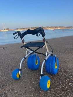 Andador, caminador rollator City Beach