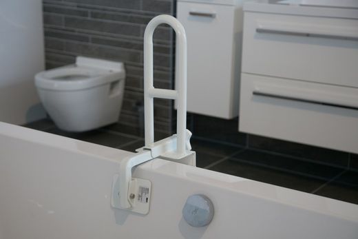Asidero para borde de bañera