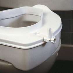 Asiento elevador w.c. económico de 5, 10 o 15 cms, con tapa o sin ella