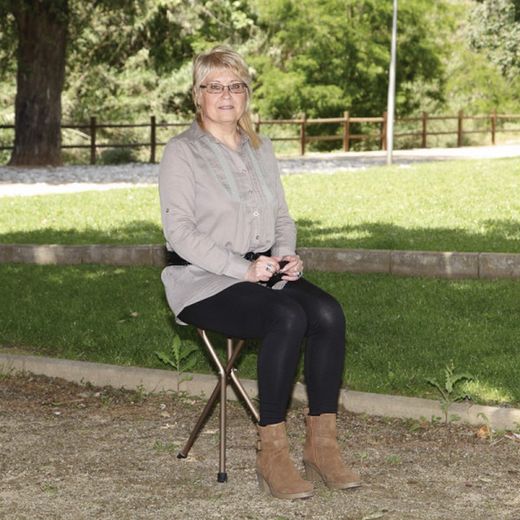 Baston con asiento tres patas