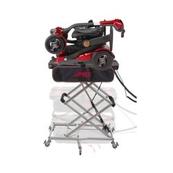 Elevador zeus eléctrico de Wellell , para sillas y scooters hasta 50 kg de peso.
