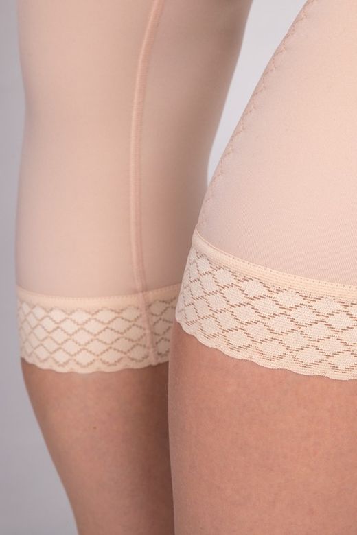 Faja post liposucción lipoelastic ,hasta bajo rodillas