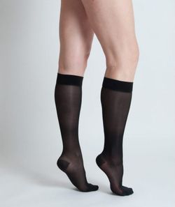Medias cortas de fácil colocación clase I de 15 a 21 mmhg