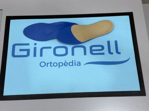 Plantillas tipo confort, personalizadas a su medida con estudio de la pisada y la marcha.