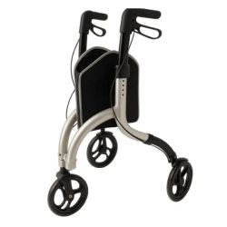 Rollator, andador plegable de 3 ruedas