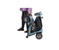 Scooter Lyrus, plegable electrónicamente