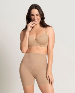 Short de control de abdomen y cintura que disimula la celulitis de Leonisa