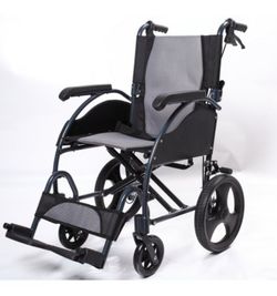 Silla de ruedas con freno empuñadura y respaldo partido