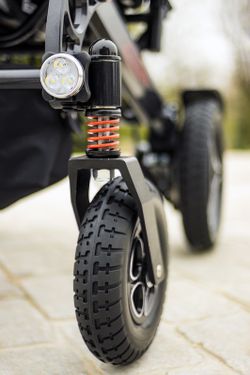 Silla de ruedas eléctrica Akira