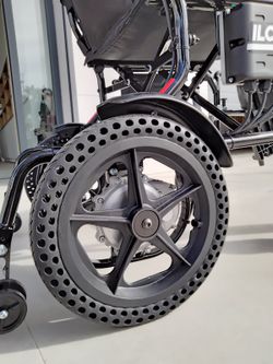 Silla De Ruedas Eléctrica Plegable Ilca