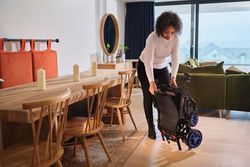 Silla De Ruedas Eléctrica Plegable Q50R Carbon