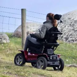 Silla de ruedas electrica todoterreno Magic XT2 Sunrise Medical