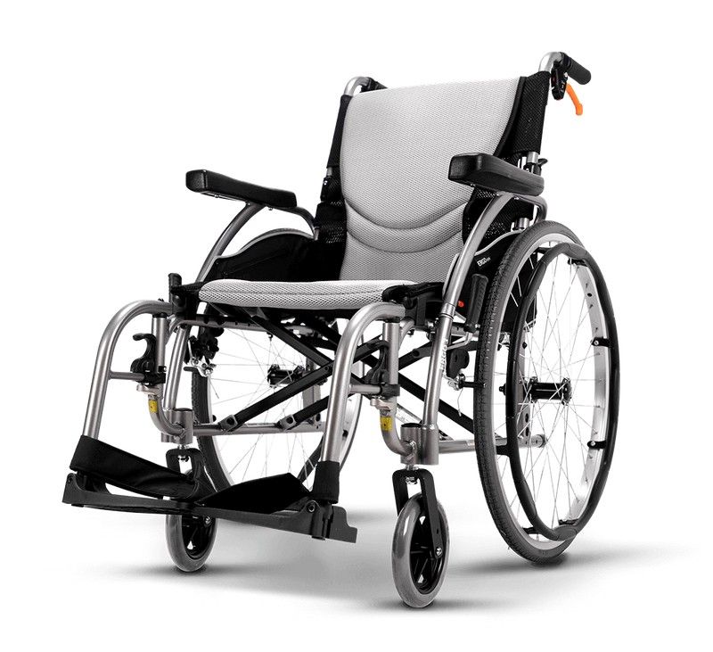 Silla de ruedas Ergo 3 de Karma Plata / REDUCIDO 10% / Rueda Grande / 41