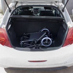 Silla de ruedas para tránsito Plegable de Aluminio negro Saturno