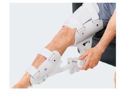 JAS GL Knee Extension Device. Sistema JAS para Extensión de rodilla